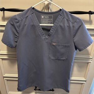 FIGS Catarina Scrub Top